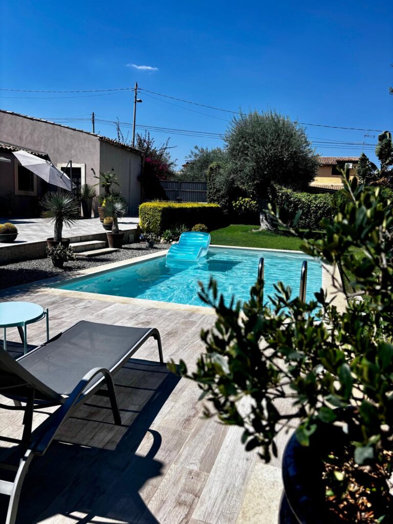 Scorcio della piscina del Baglio del Picchio